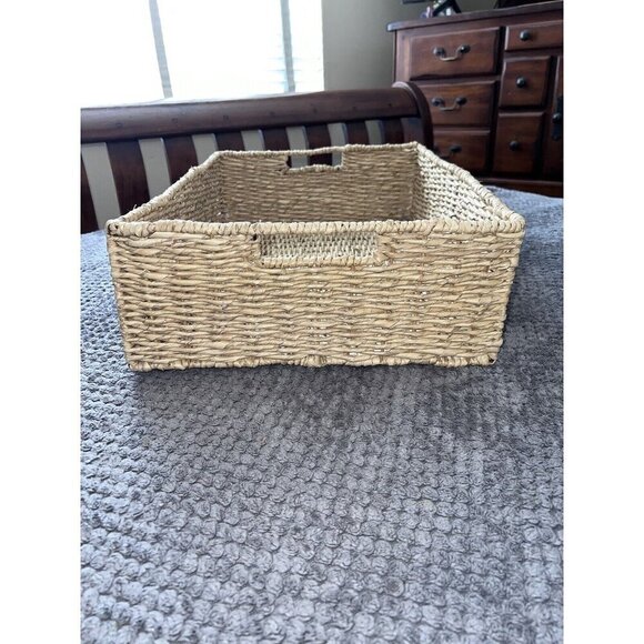 Square Nesting Wicker Baskets with Handle - Picture 4 of 14